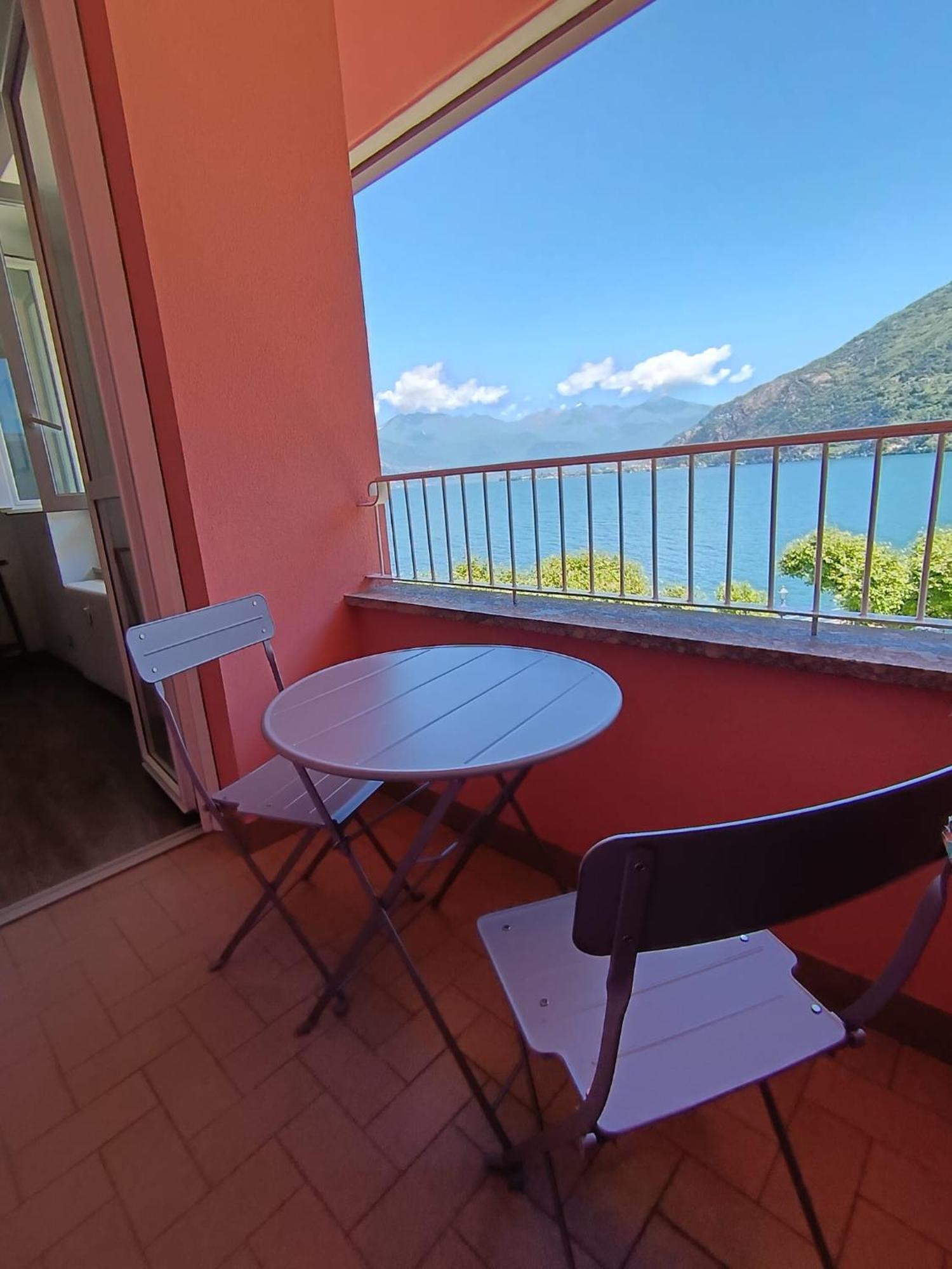 Casa Luisa Lägenhet Bellano Exteriör bild